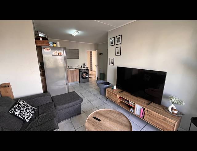 1 bed property to rent in LINBRO PARK AH